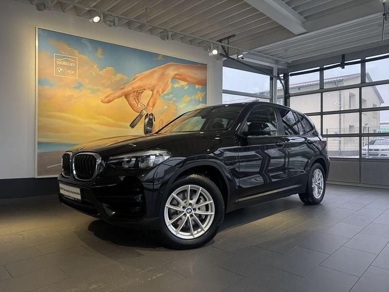 Black sapphire metallic Gebraucht 2021 BMW X3 Sport Line SUV | 28.320 € (Superpreis) - Bild 1/4
