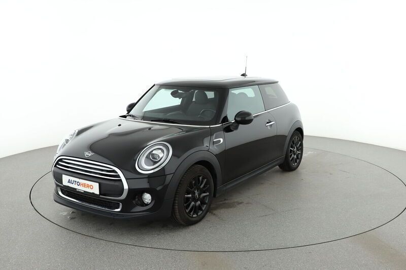 Schwarz Gebraucht 2019 Mini ONE Kleinwagen | 17.970 € (Teuer) - Bild 1/4