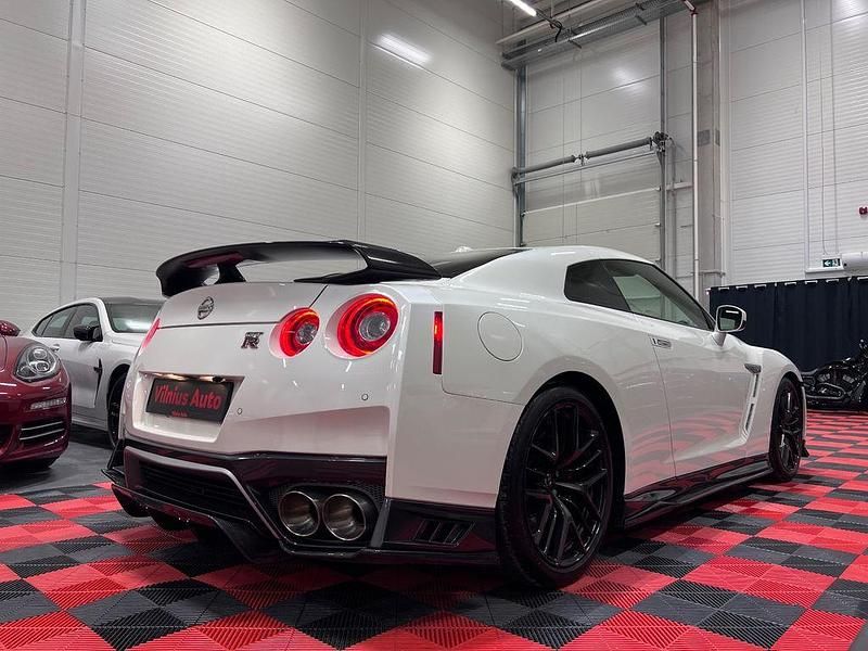Gebraucht Nissan GT-R Track Edition 572 PS (420 kW) 2017 Weiß Coupé