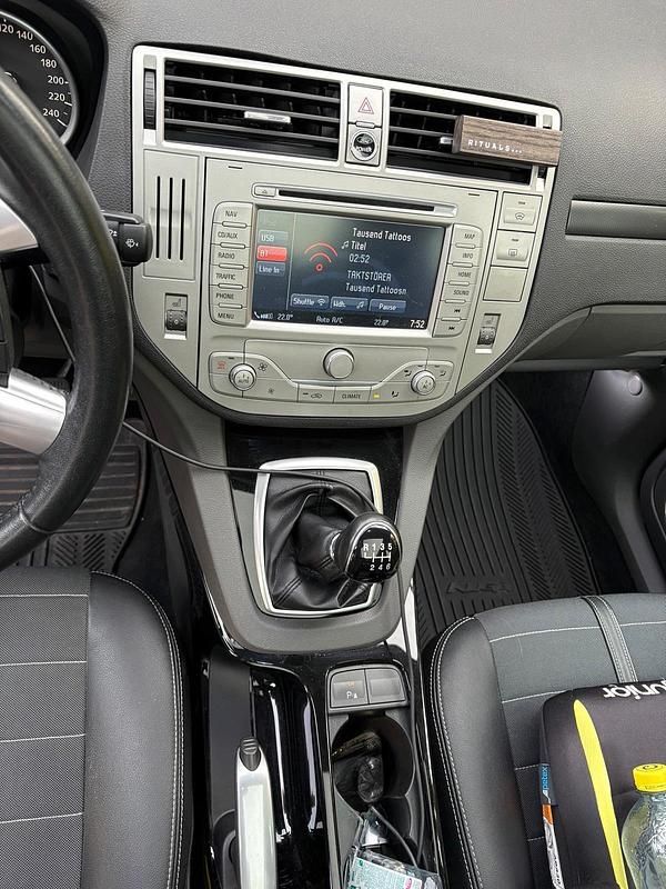 Gebraucht Ford Kuga Titanium S 140 PS (102 kW) 2012 Braun SUV