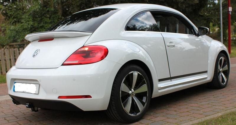 Gebraucht VW Beetle Cup 160 PS (117 kW) 2014 Weiß Kleinwagen