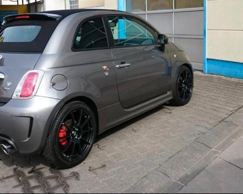 Grau Gebraucht 2015 Abarth 595C Turismo Cabrio | 10.900 € (Superpreis) - Bild 1/4
