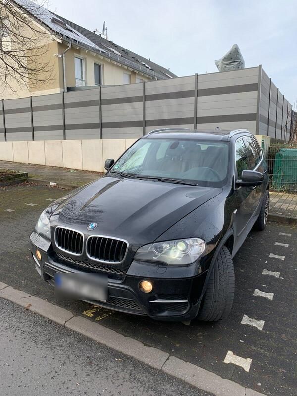 Schwarz Gebraucht 2011 BMW X5 SUV | 24.999 € - Bild 1/4