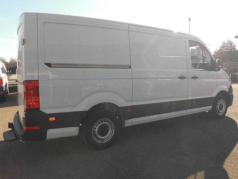 Gebraucht VW Crafter 102 PS (75 kW) 2021 Weiß Van
