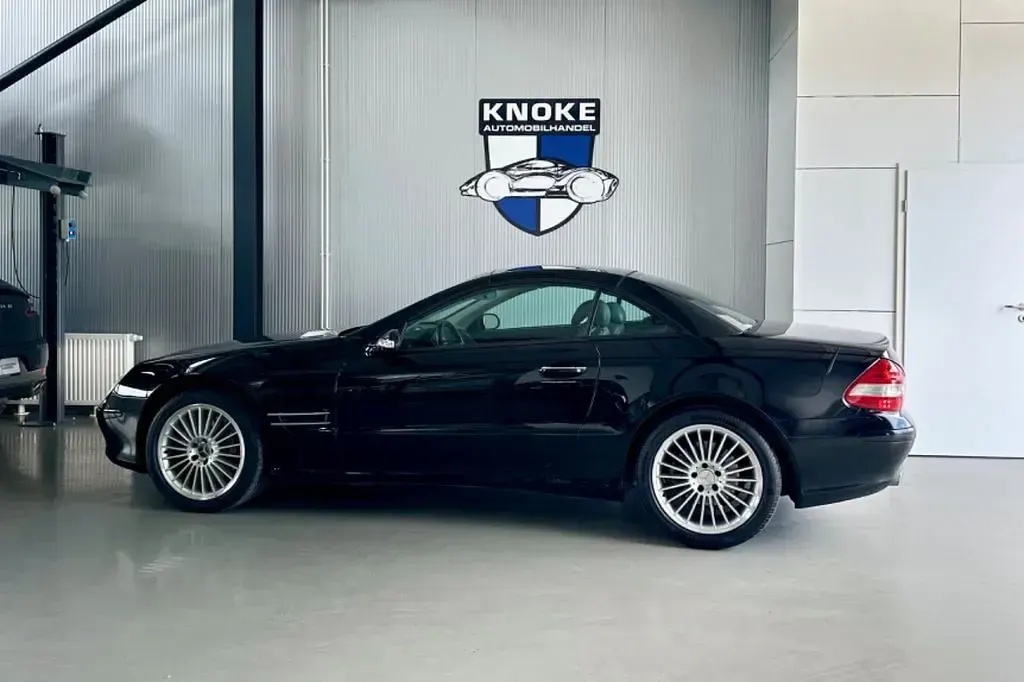 Gebraucht Mercedes SL500 306 PS (225 kW) 2002 Obsidian Cabrio
