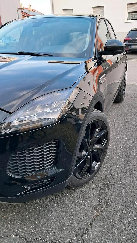Gebraucht Jaguar E-Pace 179 PS (131 kW) 2019 Schwarz SUV