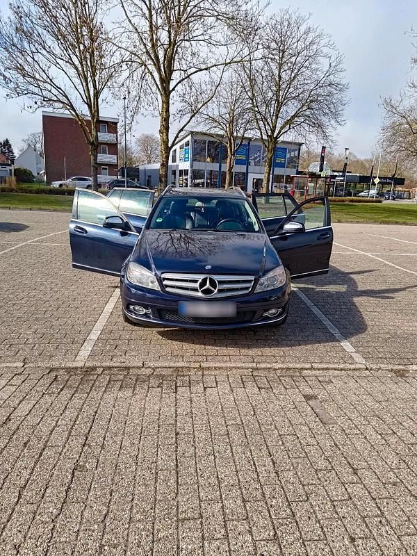 Gebraucht Mercedes C320 224 PS (164 kW) 2008 Andere farben Kombi