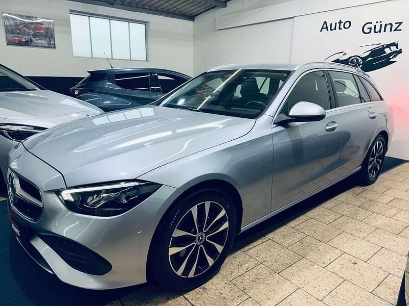 Gebraucht Mercedes C220 Avantgarde 200 PS (147 kW) 2022 Silber Kombi