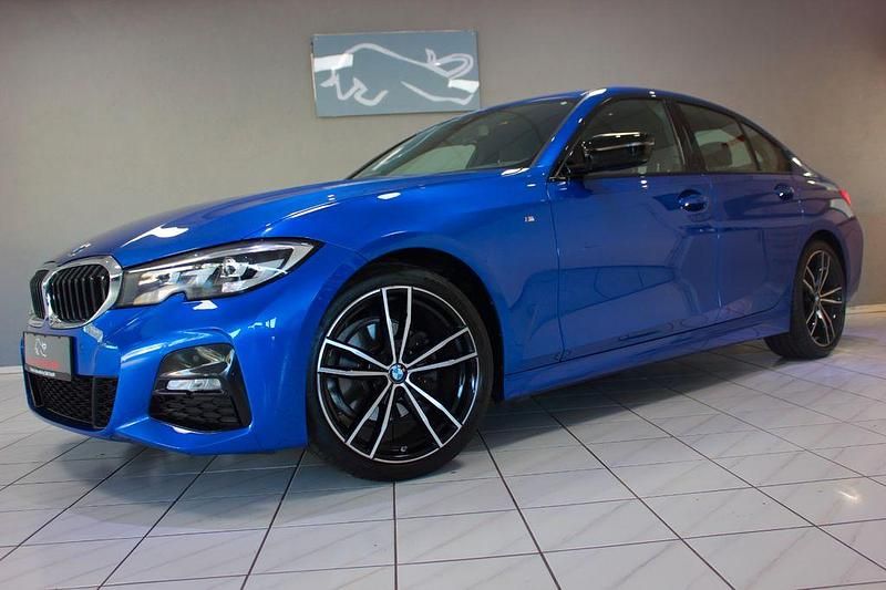 M portimao blau met Gebraucht 2022 BMW 320 M Sport Limousine | 35.700 € (Guter Preis) - Bild 1/4
