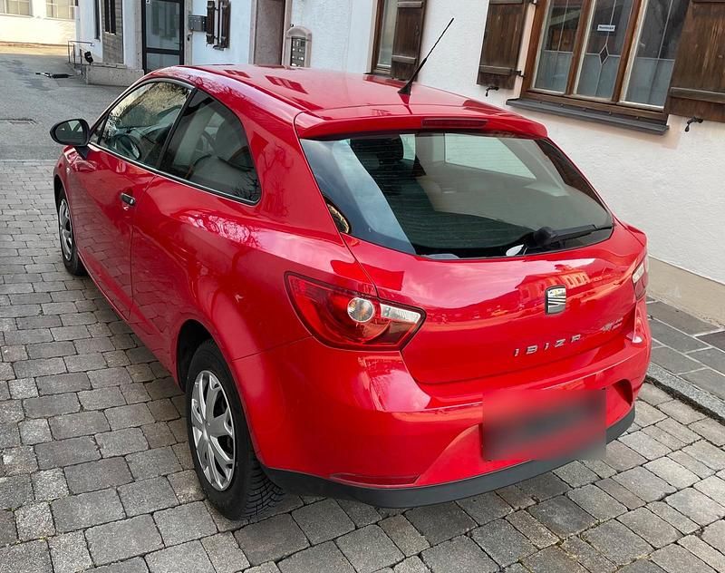 Gebraucht Seat Ibiza 70 PS (51 kW) 2009 Rot Limousine