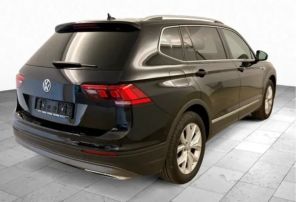 Gebraucht VW Tiguan Allspace 150 PS (110 kW) 2020 Schwarz SUV