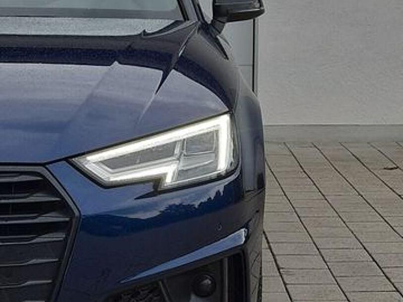 Gebraucht Audi A4 Ambiente 154 PS (113 kW) 2018 Andere Limousine