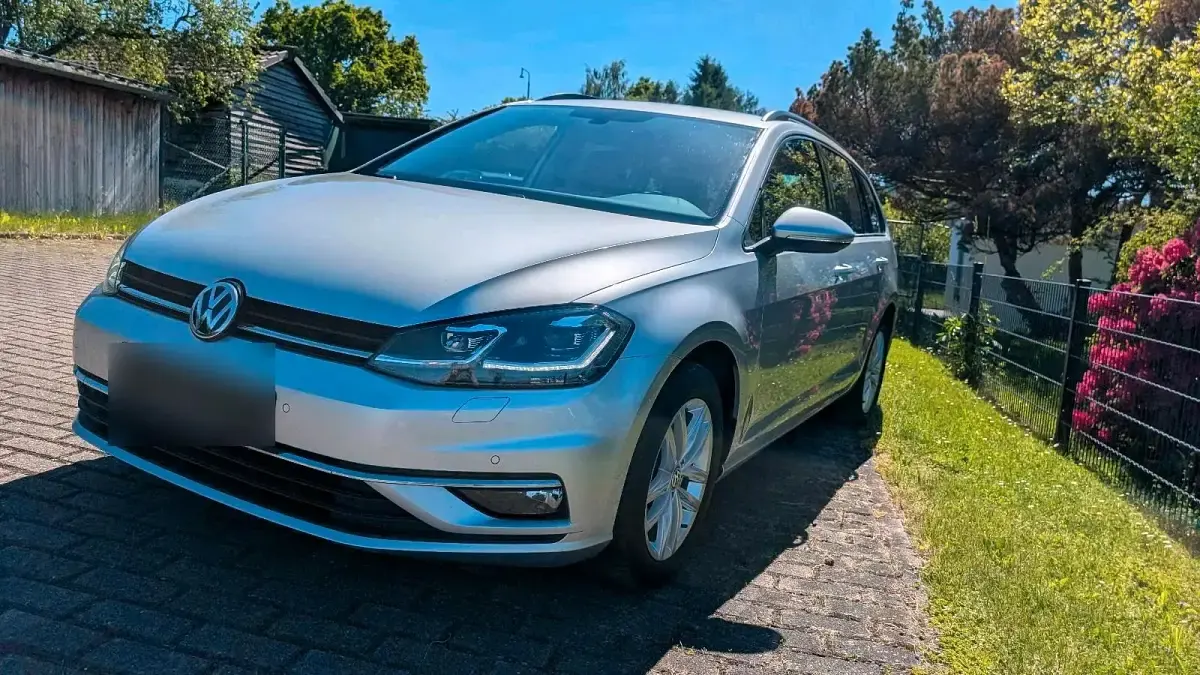 Używany VW Golf VII 115 KM (84 kW) 2018 Srebrny Kombi