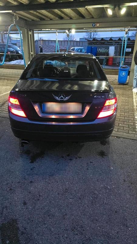 Gebraucht Mercedes 220 174 PS (127 kW) 2008 Grau Limousine