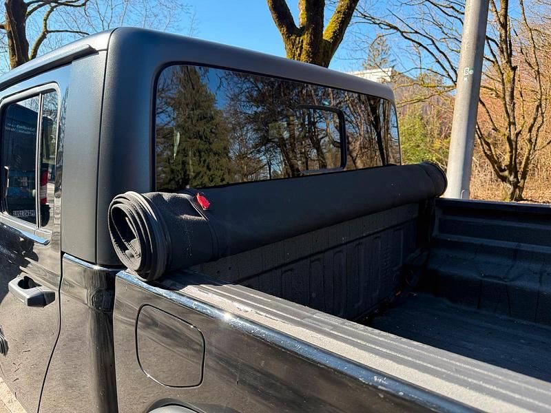 Gebraucht Jeep Gladiator Sport 264 PS (194 kW) 2021 Schwarz Abholung