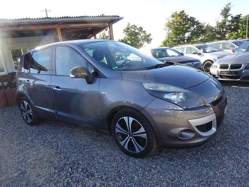 Gebraucht Renault Scénic III Bose Edition 131 PS (96 kW) 2012 Grau Van / Kleinbus
