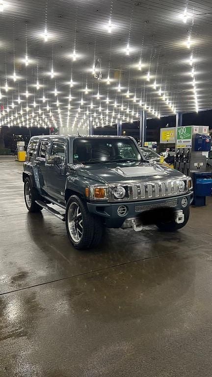 Grau Gebraucht 2006 Hummer H3 SUV | 19.900 € (Etwas zu teuer) - Bild 1/4