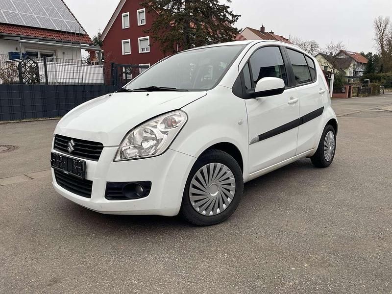 Weiß Gebraucht 2010 Suzuki Splash Comfort Kleinwagen | 5.300 € (Fairer Preis) - Bild 1/4