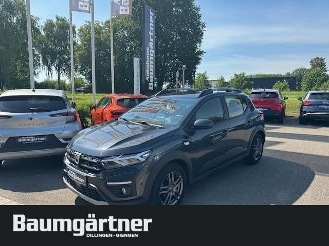 Grau Gebraucht 2021 Dacia Sandero Comfort Kleinwagen | 12.480 € (Fairer Preis) - Bild 1/4