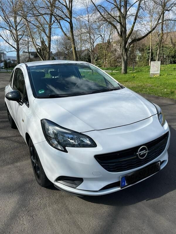 Weiß Gebraucht 2015 Opel Corsa Edition Limousine | 7.000 € (Guter Preis) - Bild 1/4