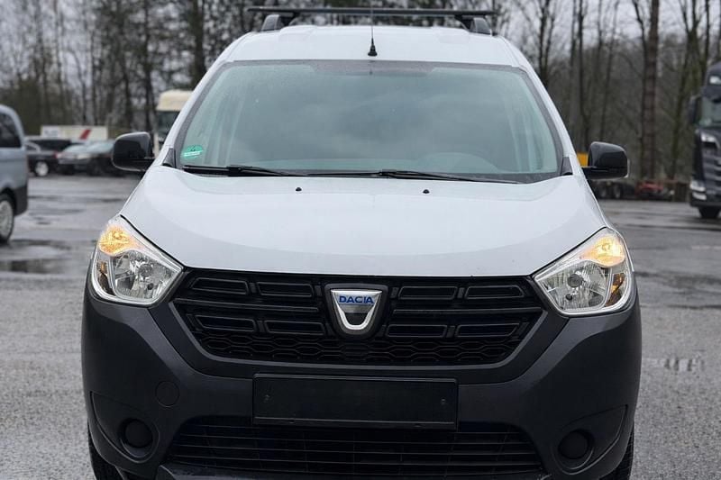 Gebraucht Dacia Dokker Essentiel 90 PS (66 kW) 2018 Weiß Van / Kleinbus