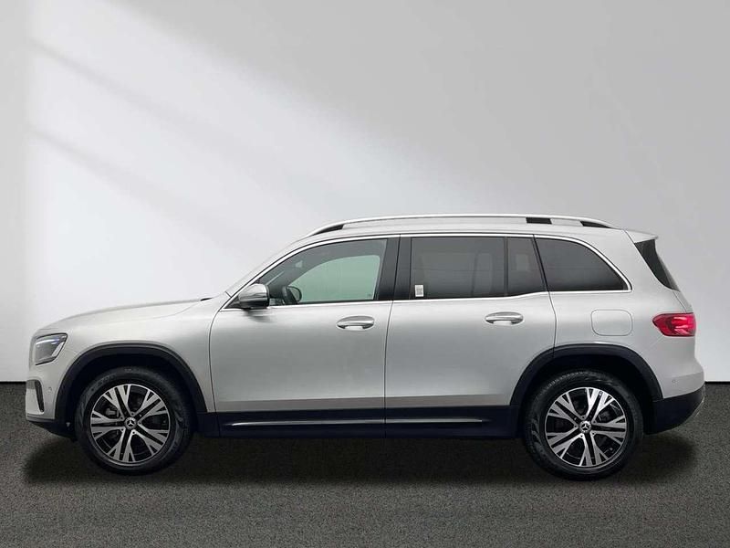 Gebraucht Mercedes GLB220 Progressive 190 PS (139 kW) 2024 Silber SUV