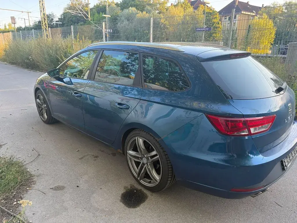 Gebraucht Seat Leon ST FR 150 PS (110 kW) 2014 Blau Kombi