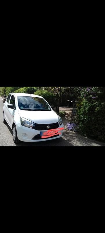 Gebraucht Suzuki Celerio 68 PS (50 kW) 2018 Weiß Kleinwagen