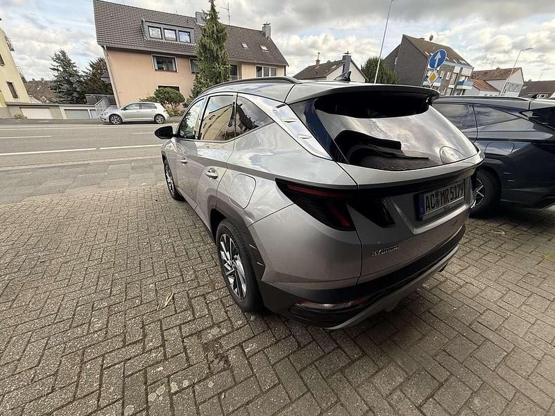 Gebraucht Hyundai Tucson Select 150 PS (110 kW) 2021 Silber SUV