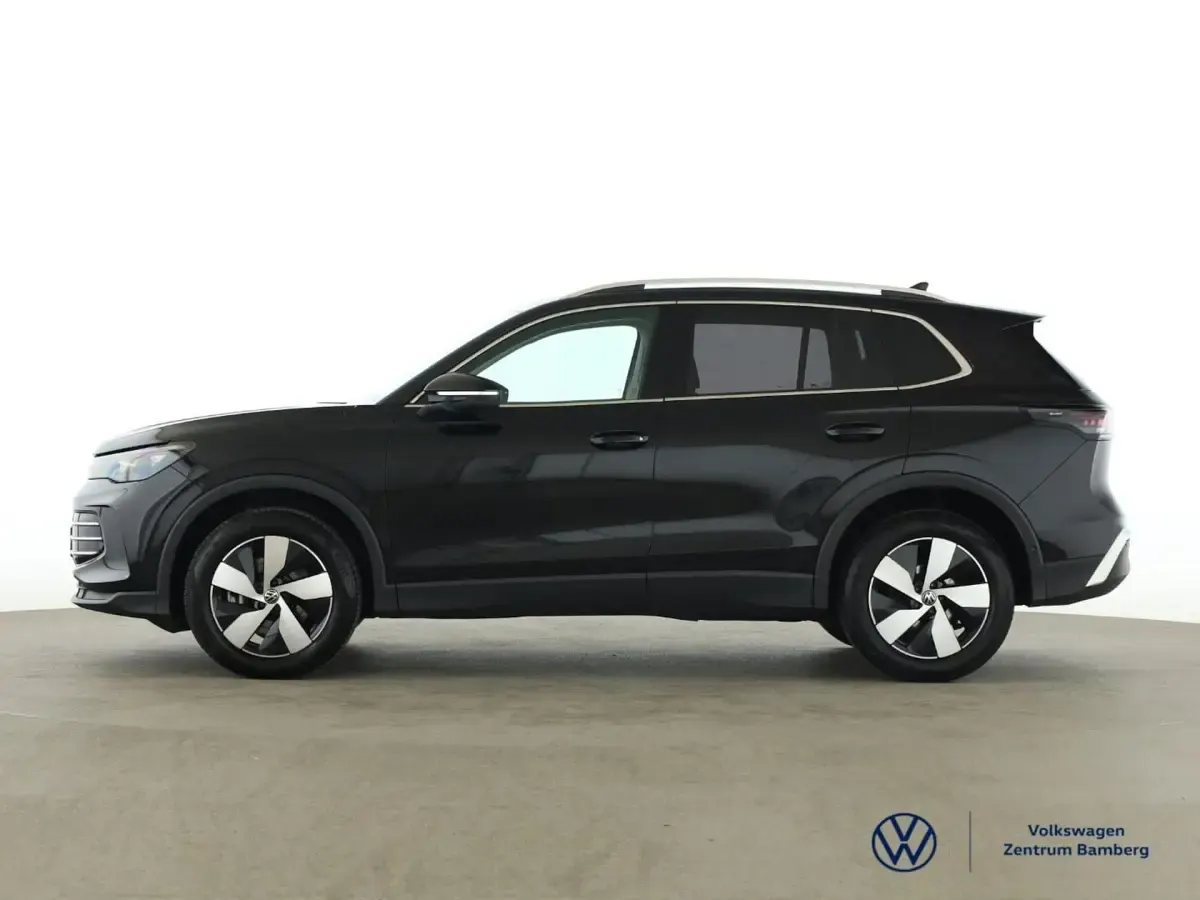 Gebraucht VW Tiguan Elegance 193 PS (141 kW) 2024 Schwarz SUV