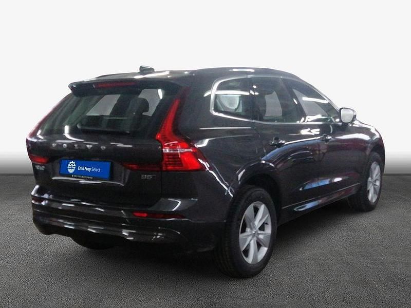 Używany Volvo XC60 Core 250 KM (183 kW) 2025 Szary SUV