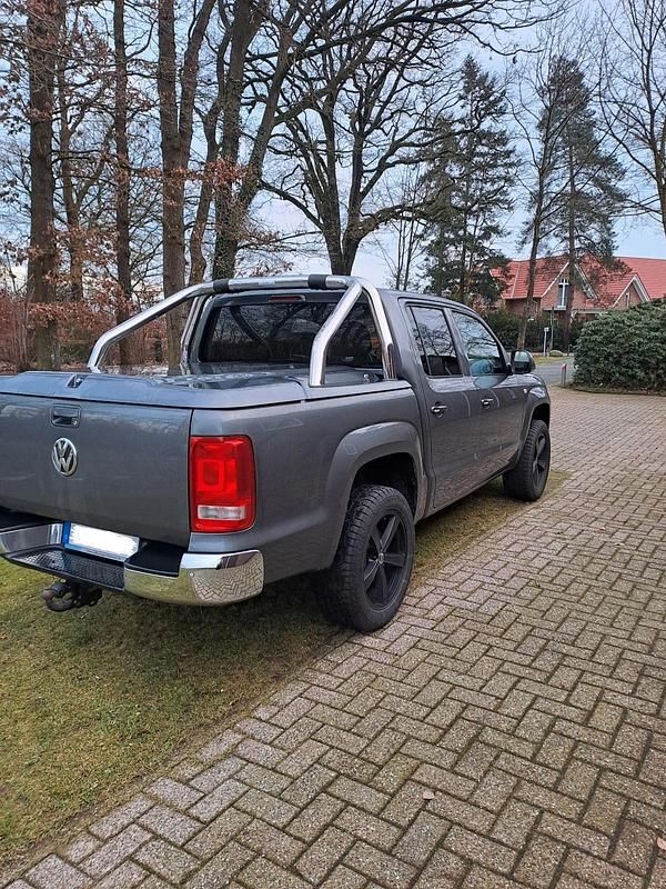 Gebraucht VW Amarok 163 PS (119 kW) 2011 Silber Pickup