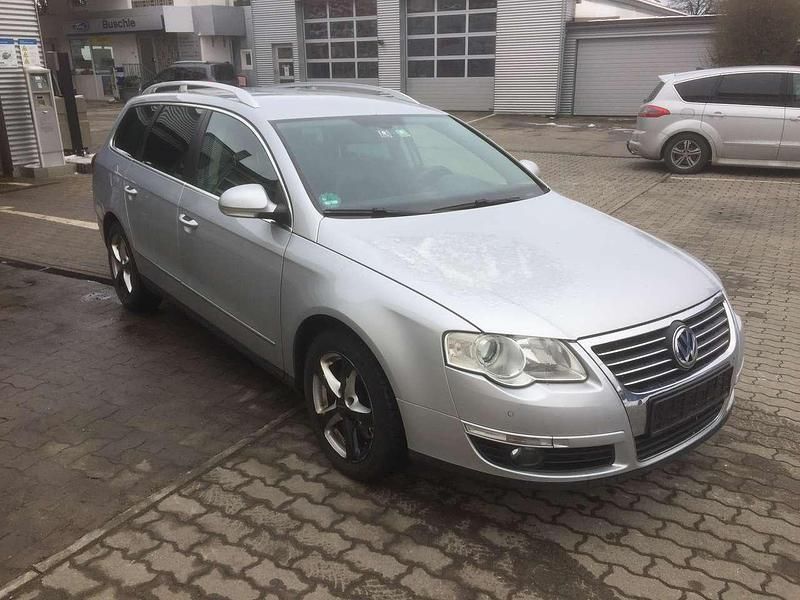 Silber Gebraucht 2007 VW Passat Kombi | 2.900 € (Fairer Preis) - Bild 1/4