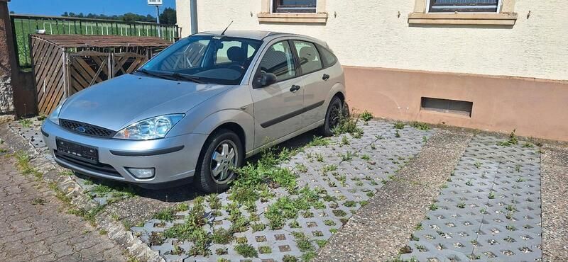 Silber Gebraucht 2002 Ford Focus Coupé | 500 € (Guter Preis) - Bild 1/4