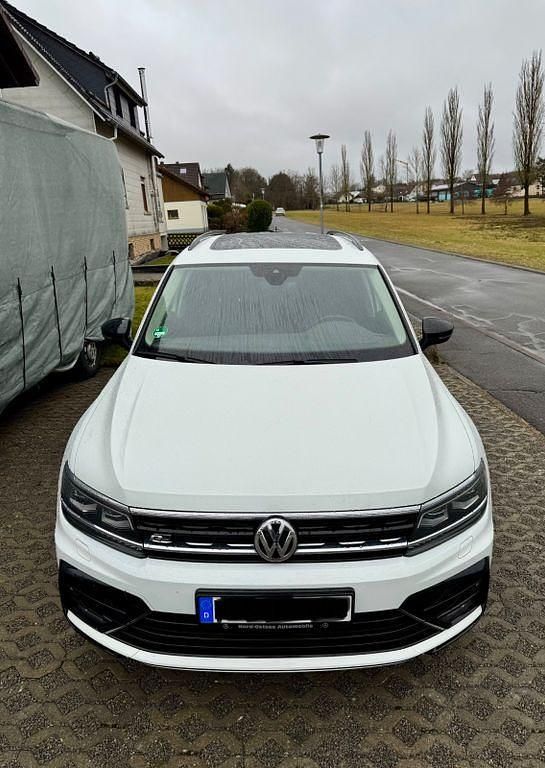 Gebraucht VW Tiguan Allspace R-line 190 PS (139 kW) 2020 Weiß SUV