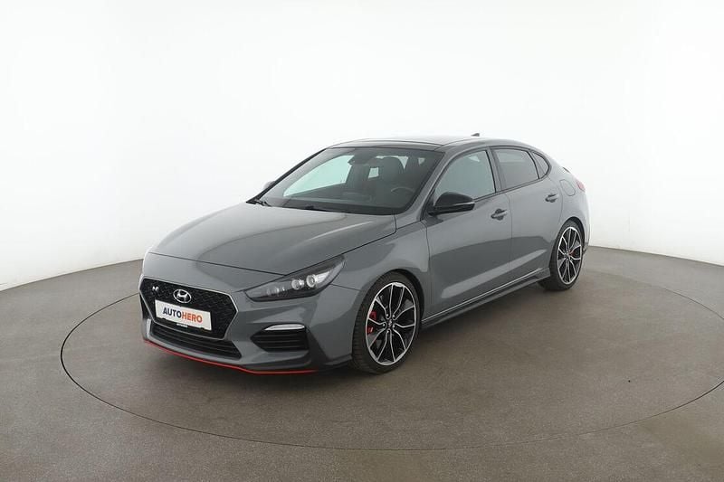 Grau Gebraucht 2019 Hyundai i30 N Performance Limousine | 22.870 € (Fairer Preis) - Bild 1/3