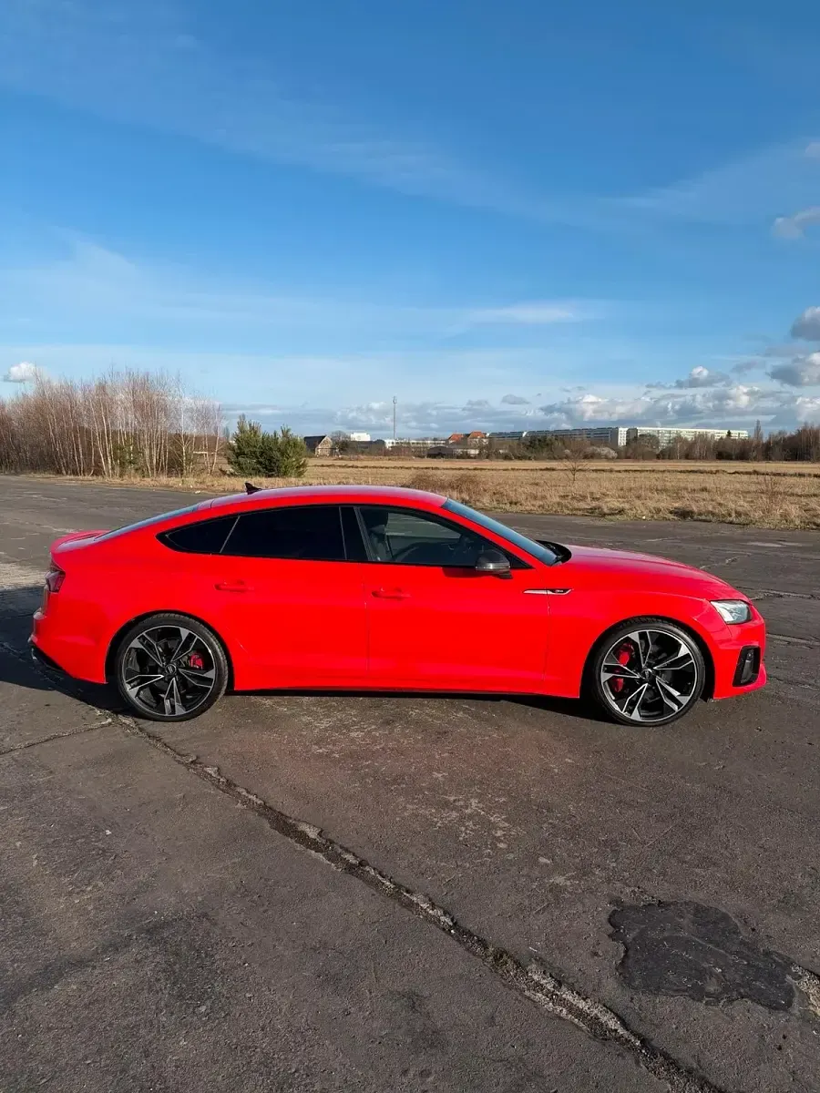 Gebraucht Audi S5 Sportback Ambiente 347 PS (255 kW) 2020 Rot Kleinwagen