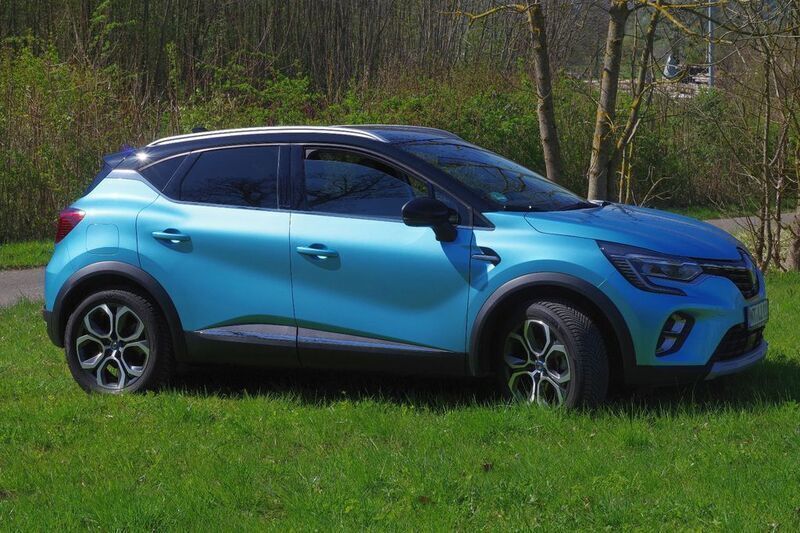 Blau Gebraucht 2020 Renault Captur Intens SUV | 19.500 € (Fairer Preis) - Bild 1/4