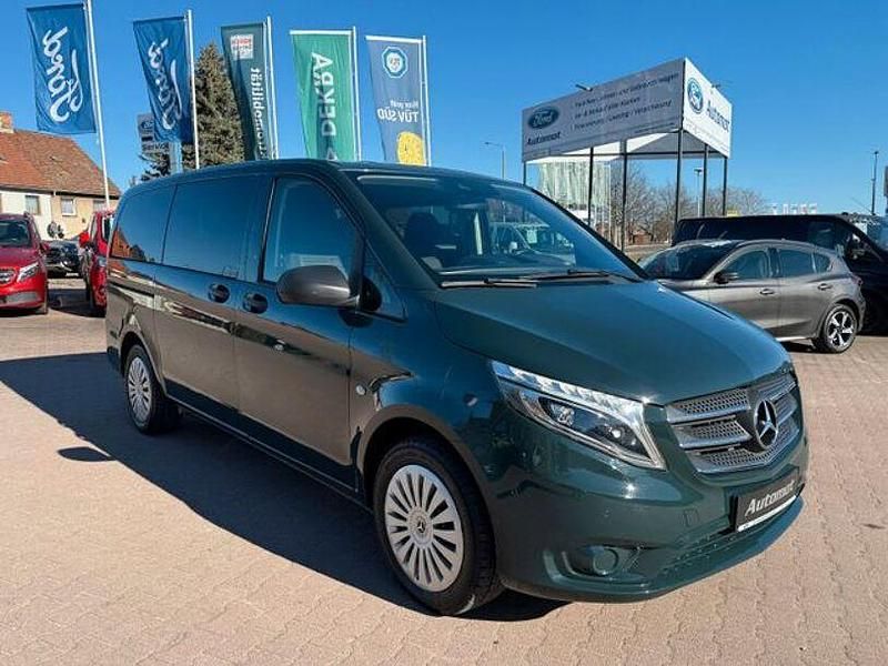 Gebraucht Mercedes Vito Edition 163 PS (119 kW) 2017 Grün Van