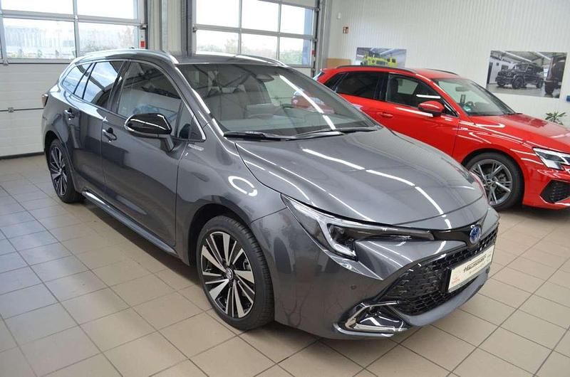 Ny Toyota Corolla 196 HK (144 kW) 2025 Grå Stationcar