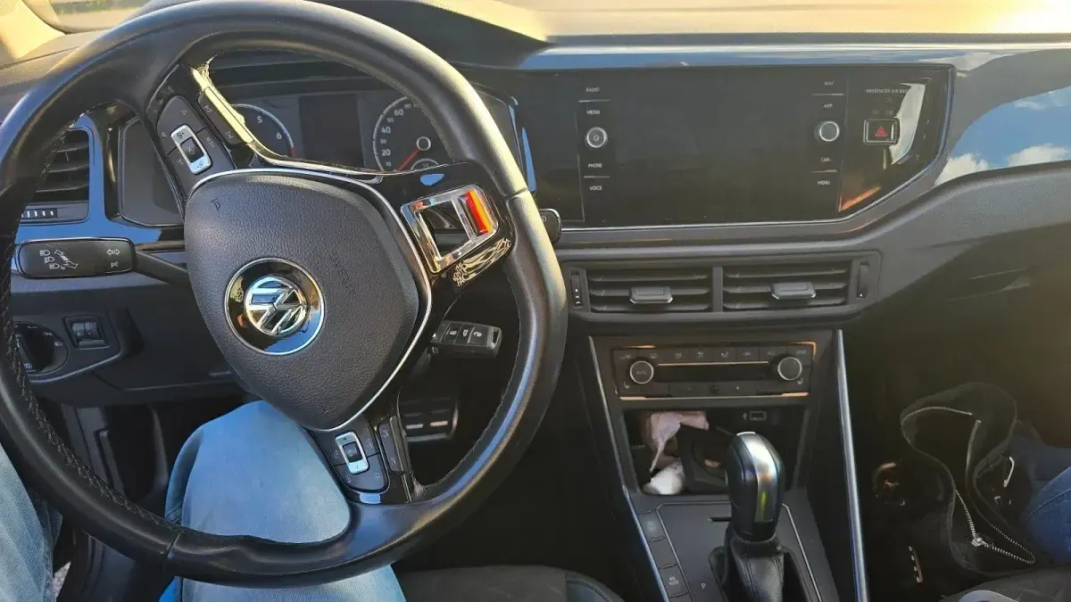 Gebraucht VW Polo IQ Drive 95 PS (69 kW) 2020 Grau Kleinwagen