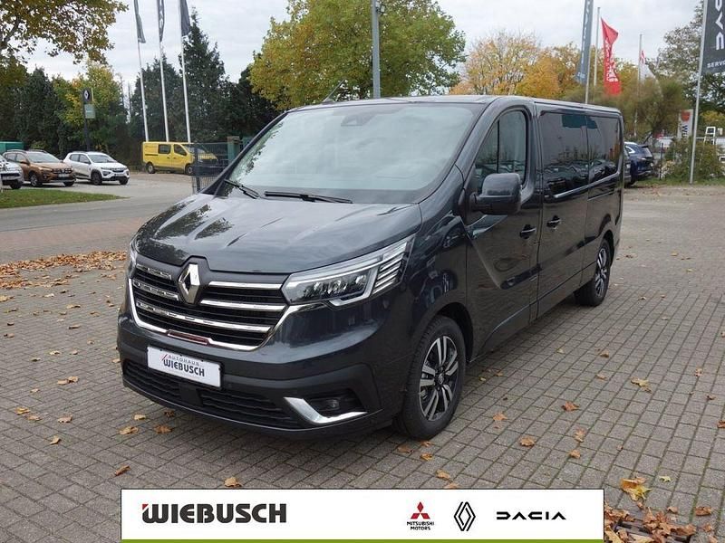 Gebraucht Renault Trafic 170 PS (125 kW) 2024 Kometengrau Van / Kleinbus