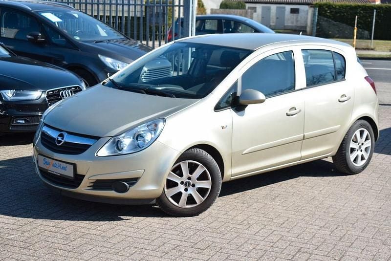 Gebraucht Opel Corsa Edition 80 PS (58 kW) 2007 Silber Kleinwagen