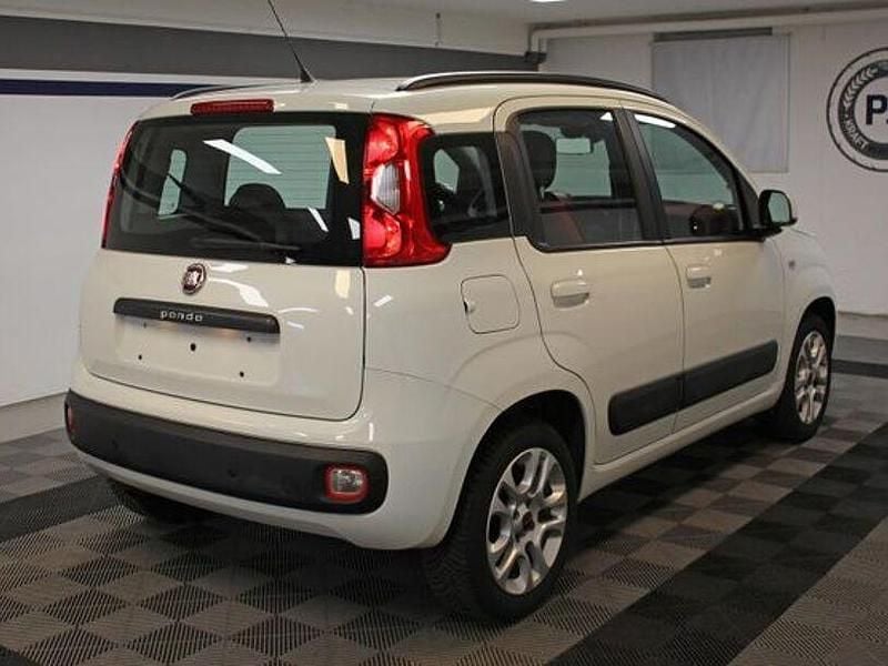Gebraucht Fiat Panda Lounge 86 PS (63 kW) 2014 Weiß Kleinwagen