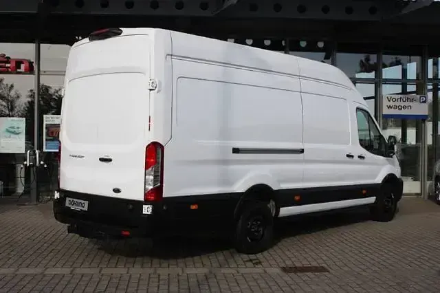 Używany Ford Transit Trend 131 KM (96 kW) 2023 Biały Van