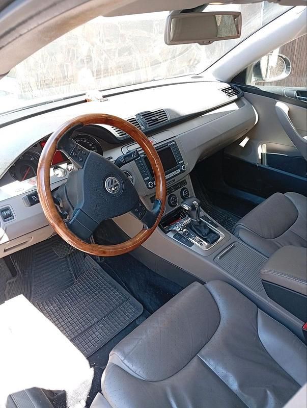 Schwarz Gebraucht 2007 VW Passat Kombi | 3.800 € (Fairer Preis) - Bild 1/4