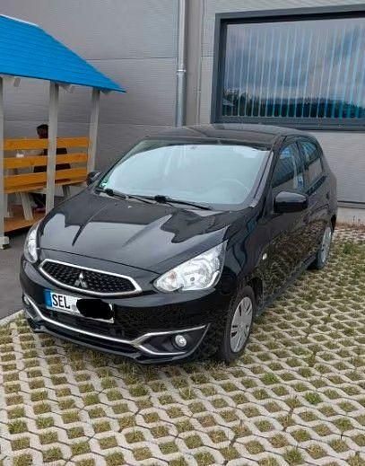 Schwarz Gebraucht 2019 Mitsubishi Space Star Edition Limousine | 8.699 € (Fairer Preis) - Bild 1/4