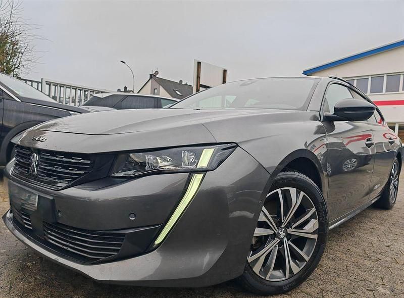 Grau Gebraucht 2022 Peugeot 508 SW Allure Kombi | 15.827 € (Superpreis) - Bild 1/4