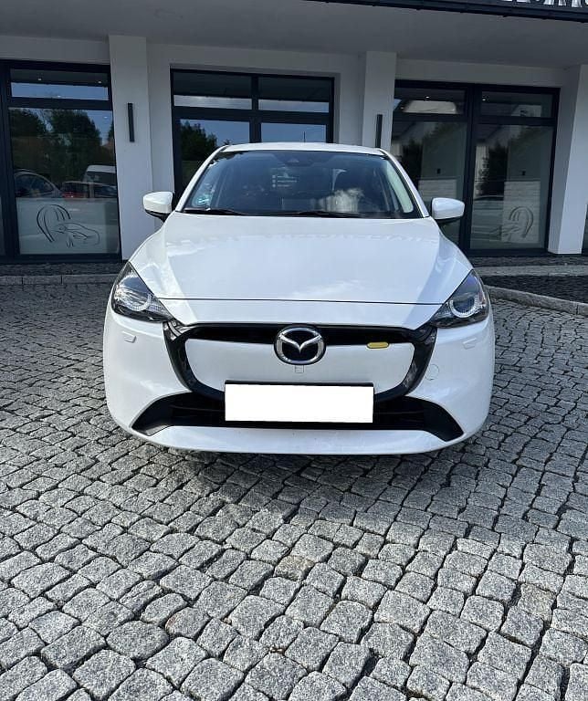 Gebraucht Mazda 2 Center-Line 90 PS (66 kW) 2024 Weiß Limousine