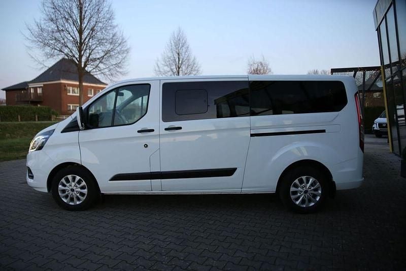 Gebraucht Ford Transit Custom Trend 150 PS (110 kW) 2024 Frozen white Van / Kleinbus